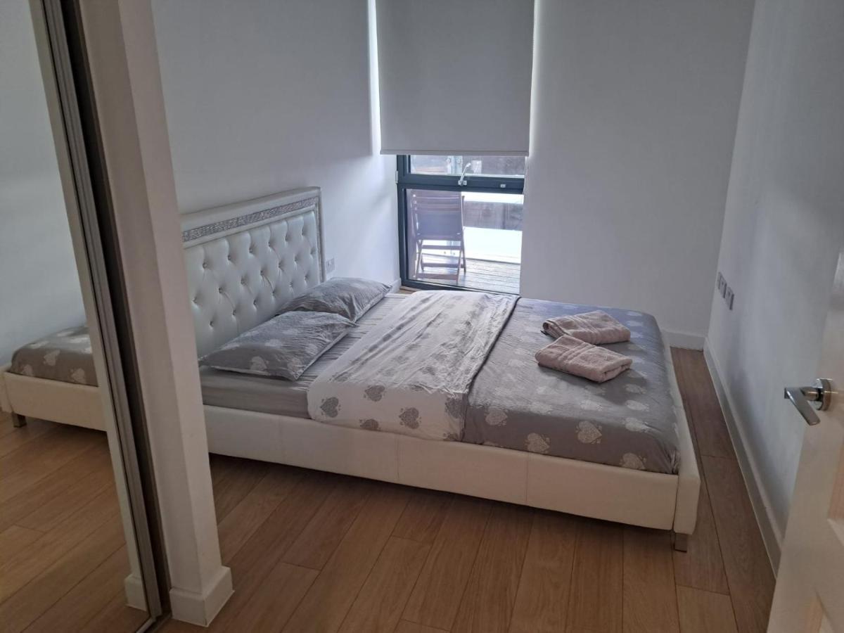Amazing Apartment Moments Away From The Heart Of London Londres Exterior foto